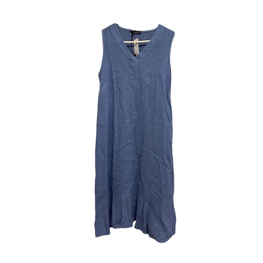 Relaxed V-Neck Midi Dress in Dusty Blue - Unbranded
